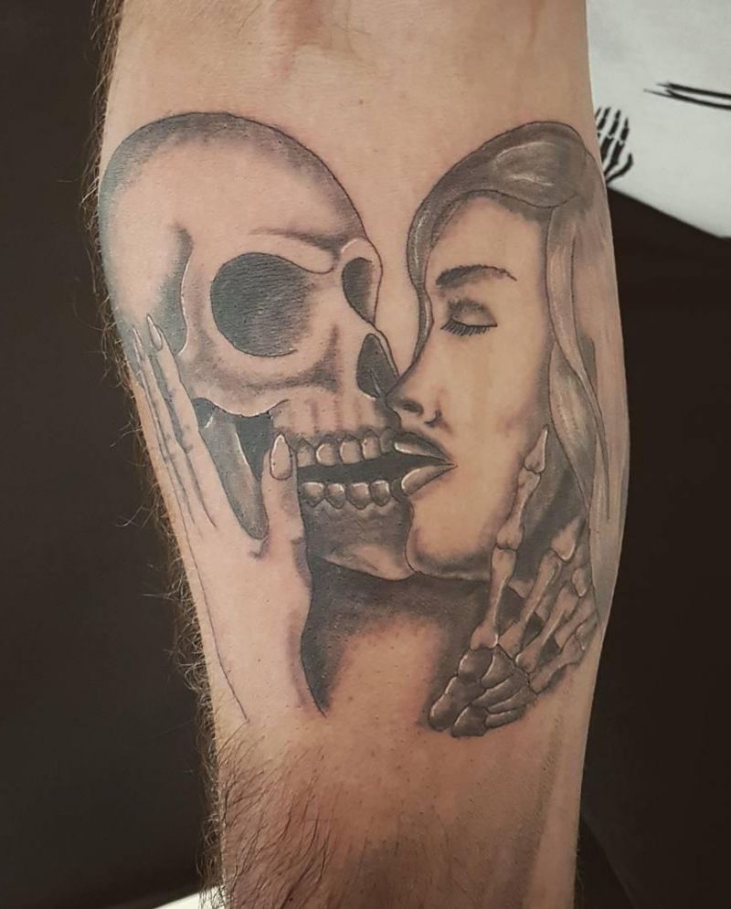 30 Unique Kiss of Death Tattoos You Must Try