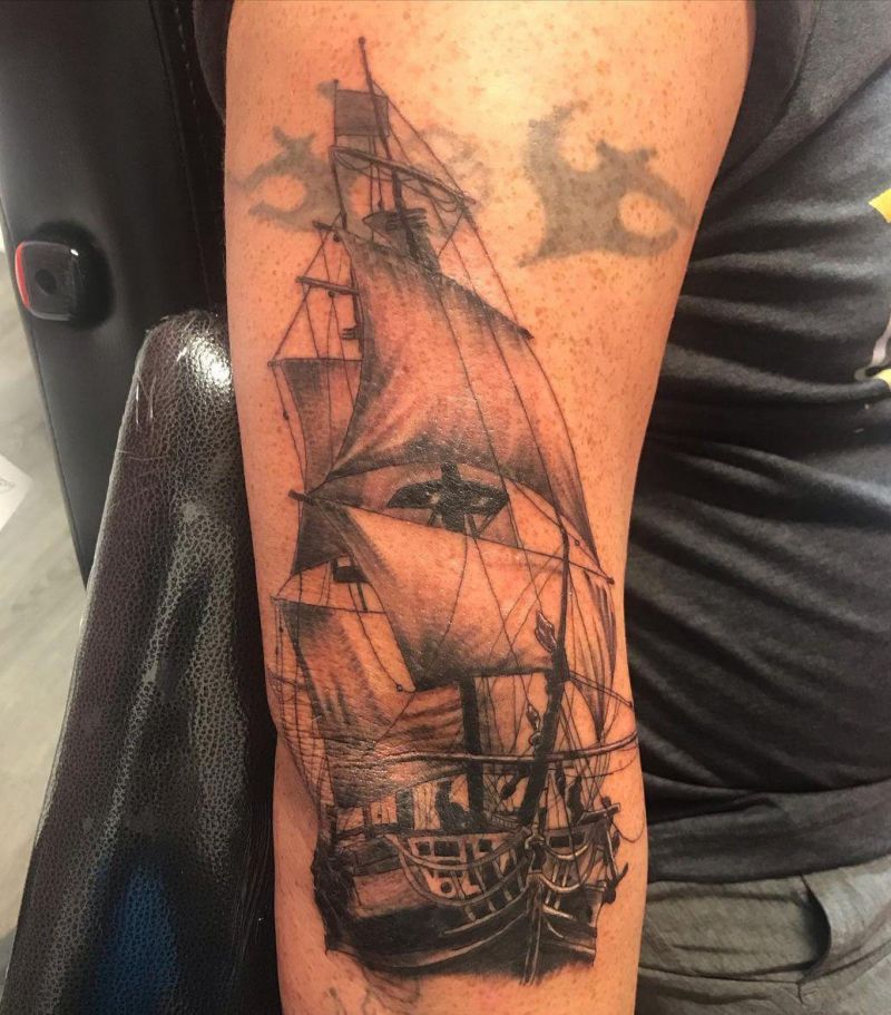 30 Unique Nautical Tattoos for Your Inspiration