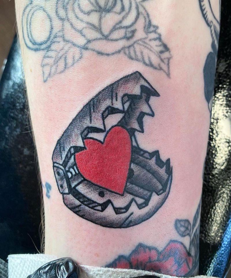 30 Unique Bear Trap Tattoos You Can Copy