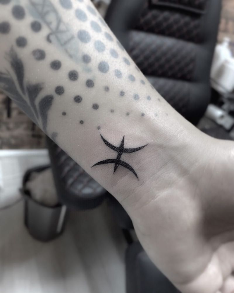 30 Pretty Horoscope Tattoos You Will Love