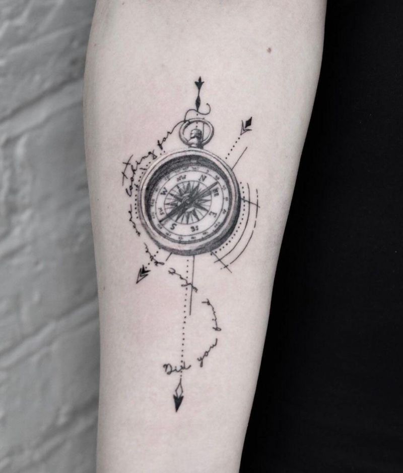 30 Unique Compass Tattoos You Must Try