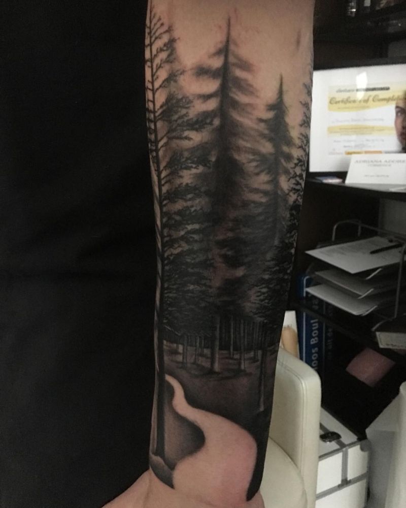 30 Pretty Treeline Tattoos to Inspire You