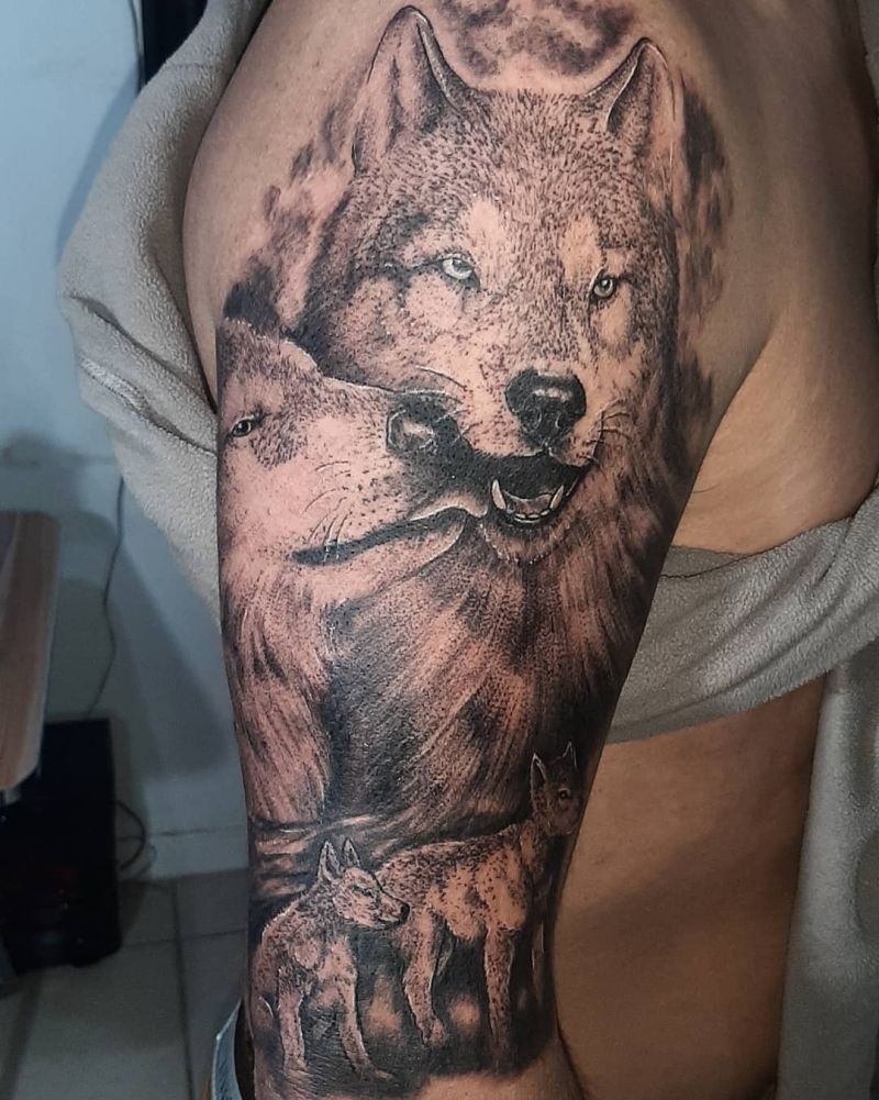 30 Gorgeous Lobo Tattoos You Must See