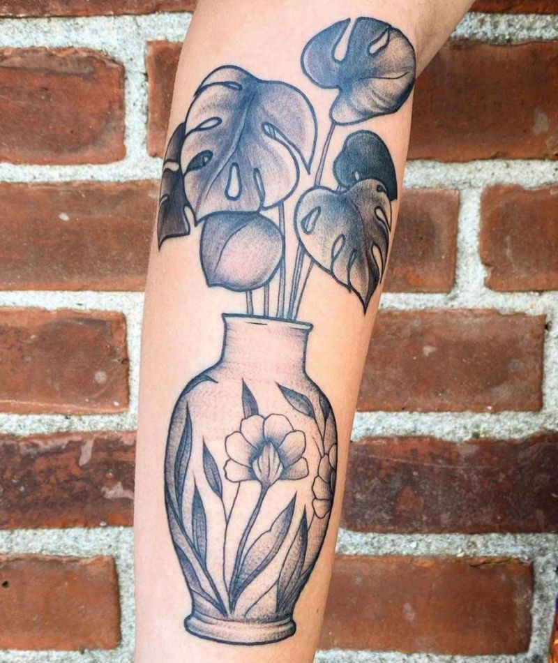 30 Unique Monstera Tattoos You Must Love