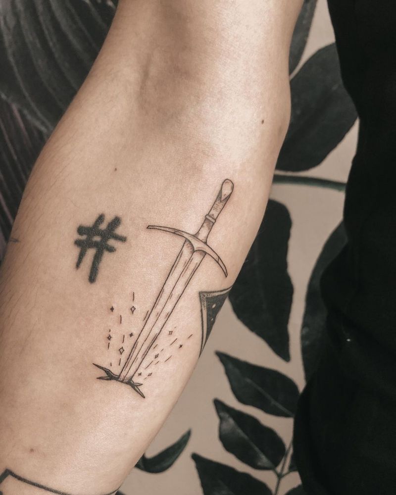 30 Pretty Excalibur Tattoos You Must Try
