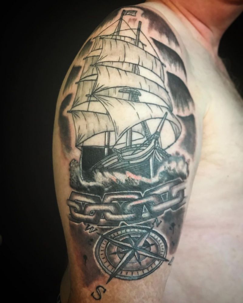 30 Unique Nautical Tattoos for Your Inspiration