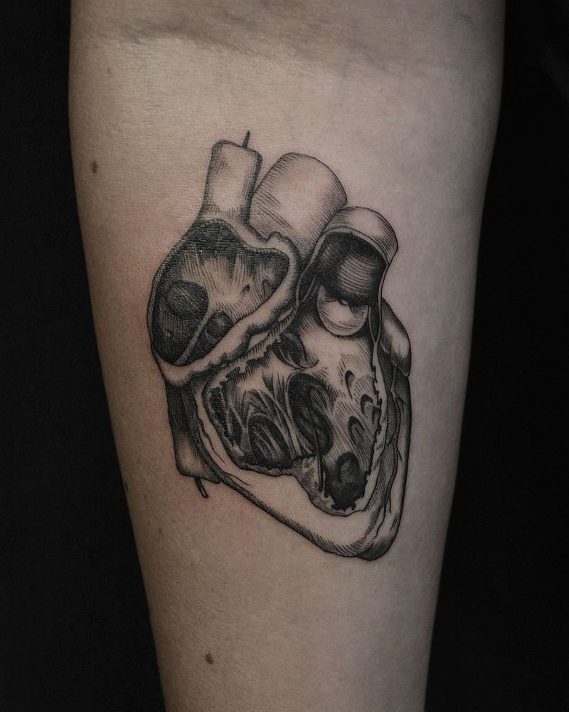 30 Unique Anatomical Heart Tattoos For Your Next Ink