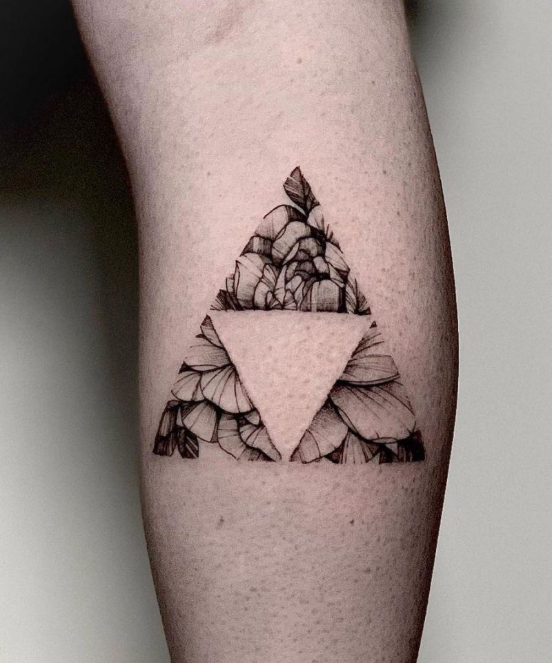 30 Unique Triforce Tattoos Make You Attractive