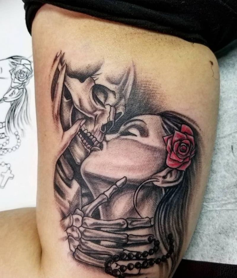 30 Unique Kiss of Death Tattoos You Must Try