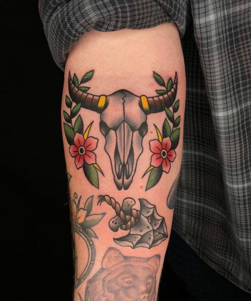 30 Cool Longhorn Tattoos You Must See