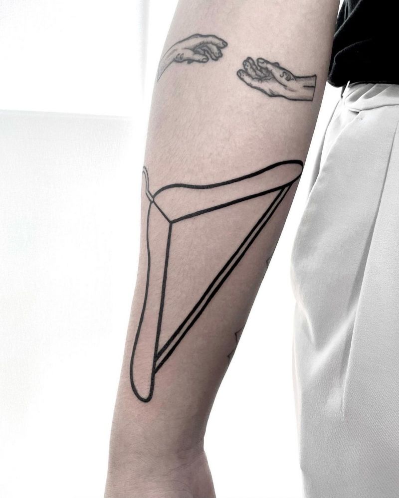 30 Unique Hanger Tattoos You Must Try