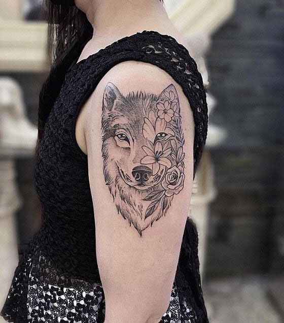 30 Gorgeous Lobo Tattoos You Must See