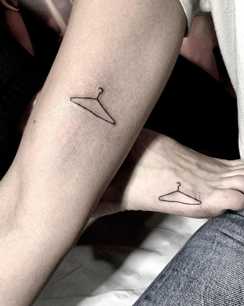 30 Unique Hanger Tattoos You Must Try