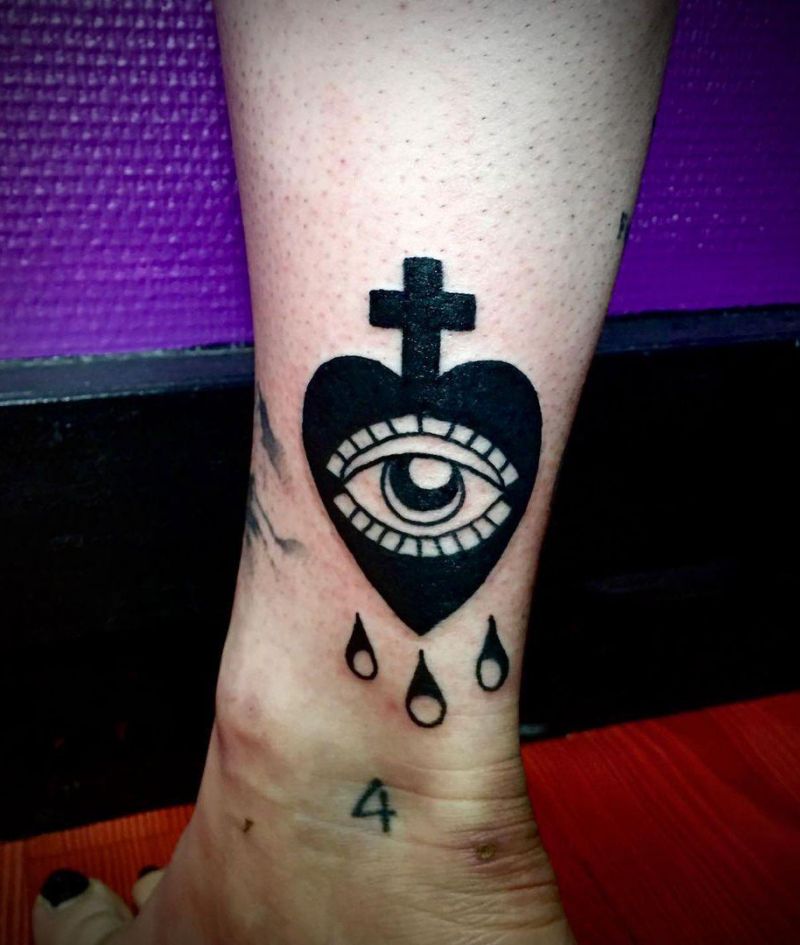 30 Unique Black Heart Tattoos You Can Copy