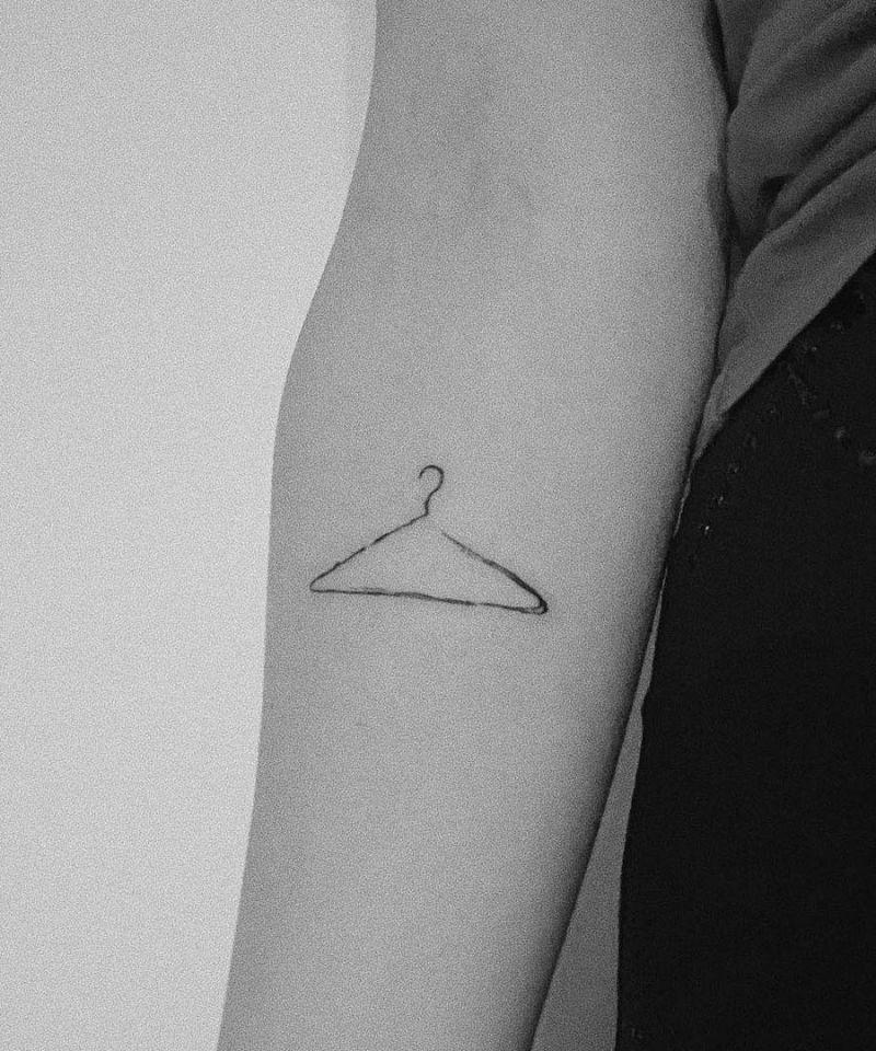 30 Unique Hanger Tattoos You Must Try