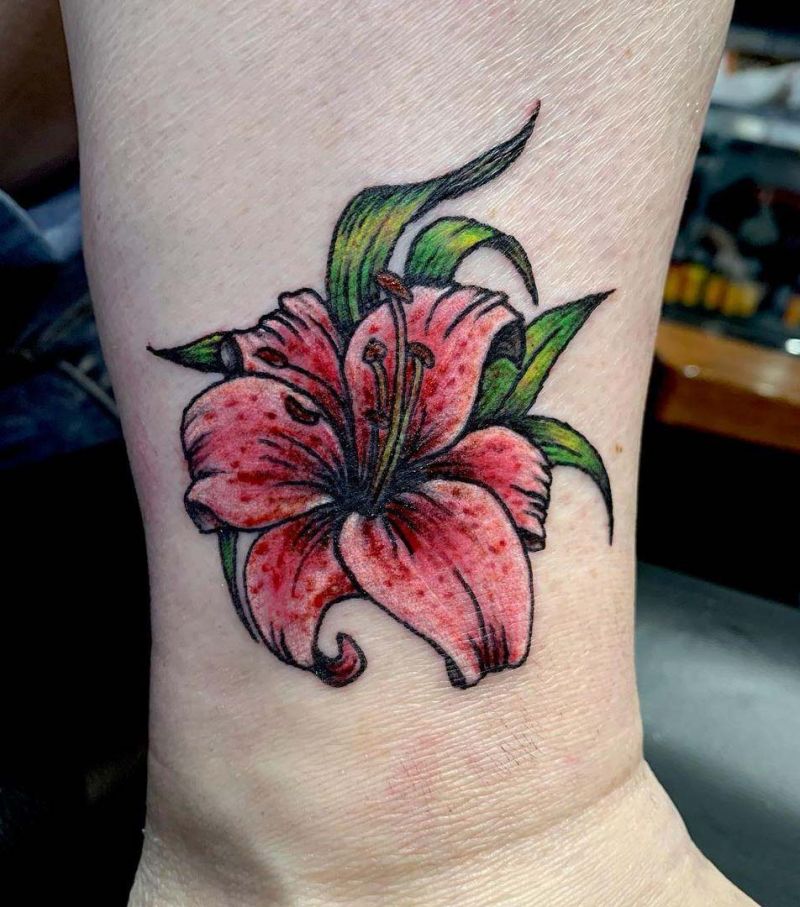 30 Elegant Stargazer Lily Tattoos You Will Love