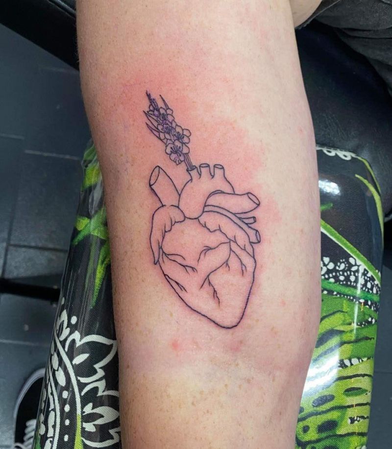 30 Unique Anatomical Heart Tattoos For Your Next Ink