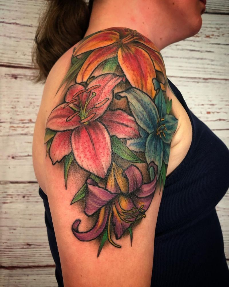 30 Elegant Stargazer Lily Tattoos You Will Love