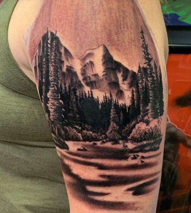 30 Pretty Treeline Tattoos to Inspire You