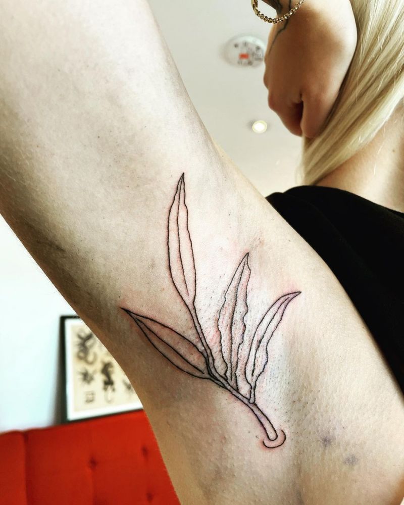 30 Pretty Armpit Tattoos for Your Inspiration