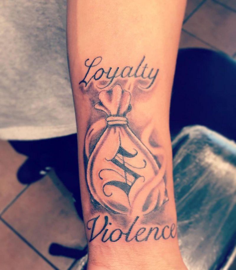 30 Unique Money Bag Tattoos to Inspire You