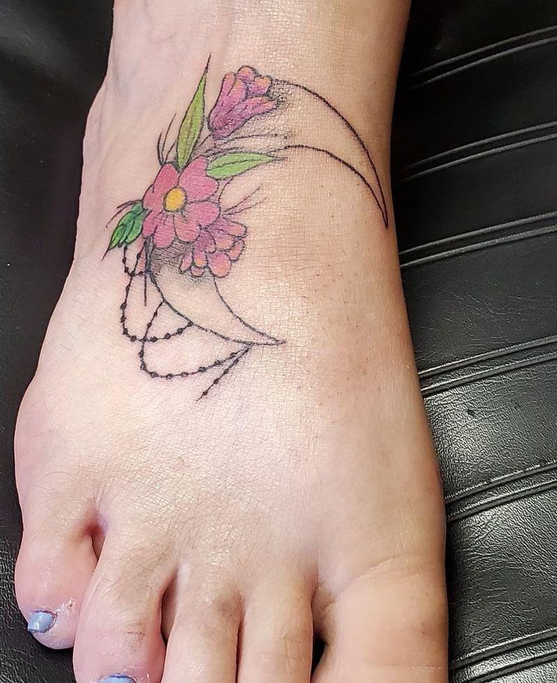 30 Pretty Moon Flower Tattoos You Will Love