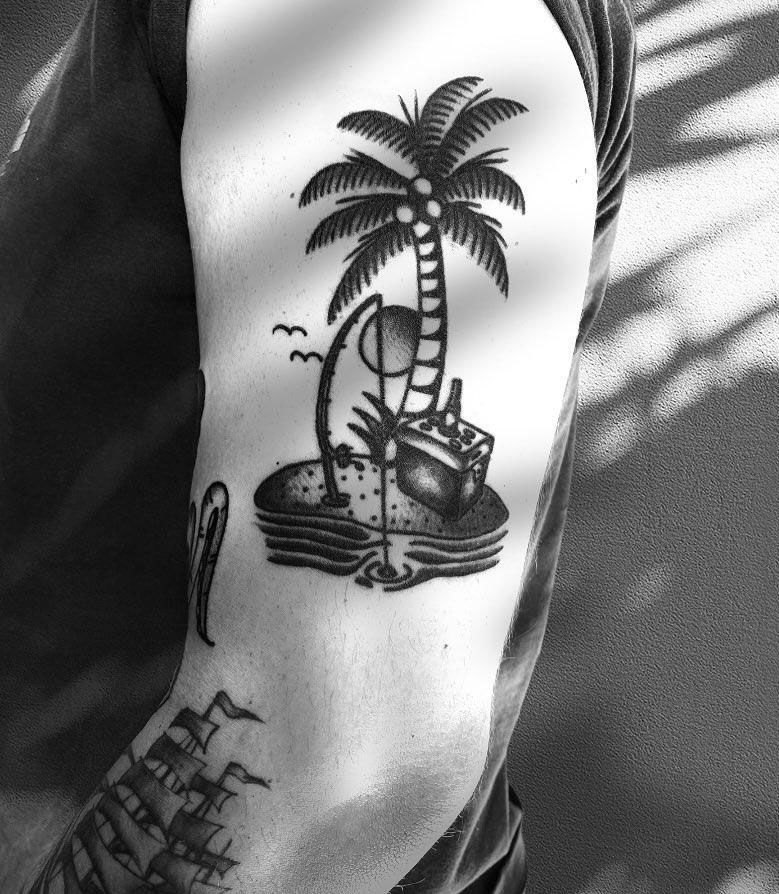 30 Pretty Island Tattoos to Inspire You