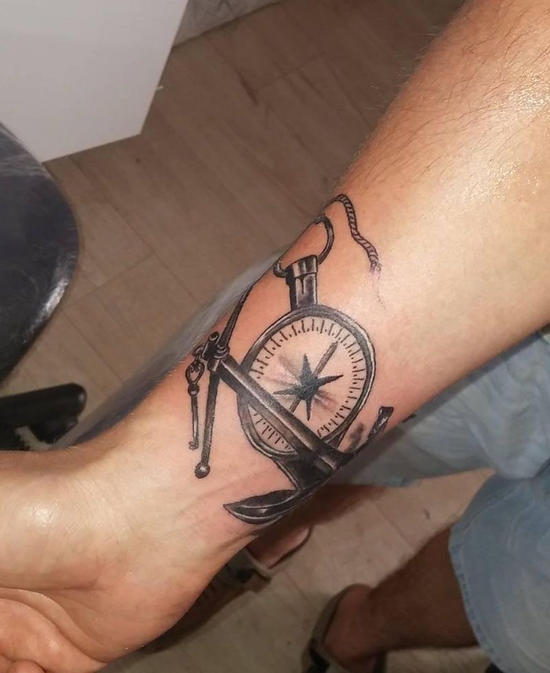 30 Unique Anchor and Compass Tattoos Just For You