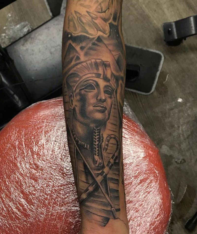 30 Unique King Tut Tattoos You Must Try