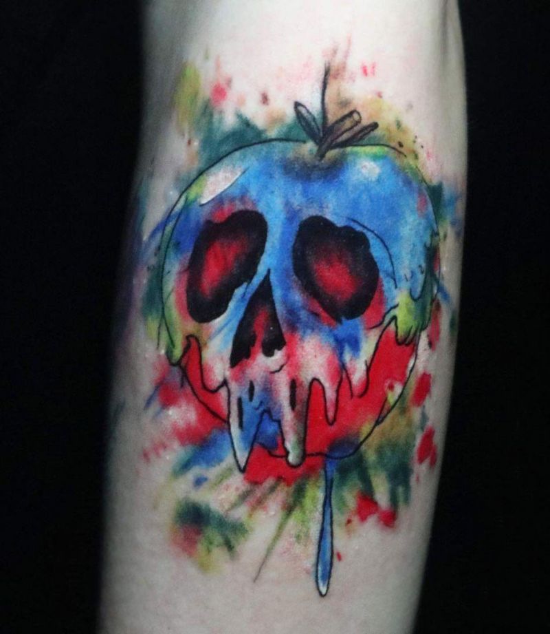 30 Pretty Snow White Apple Tattoos You Must Try