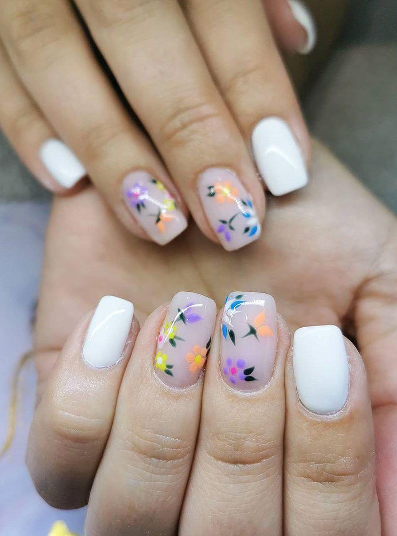 30 Pretty Floral Nail Art Designs You Must Try