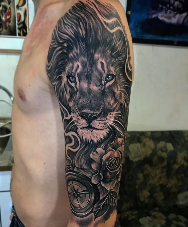 30 Unique Lion and Compass Tattoos for Your Inspiration