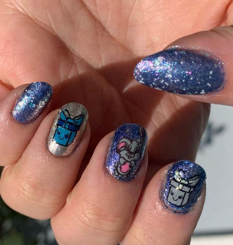 30 Trendy Hanukkah Nail Art Designs Just For You