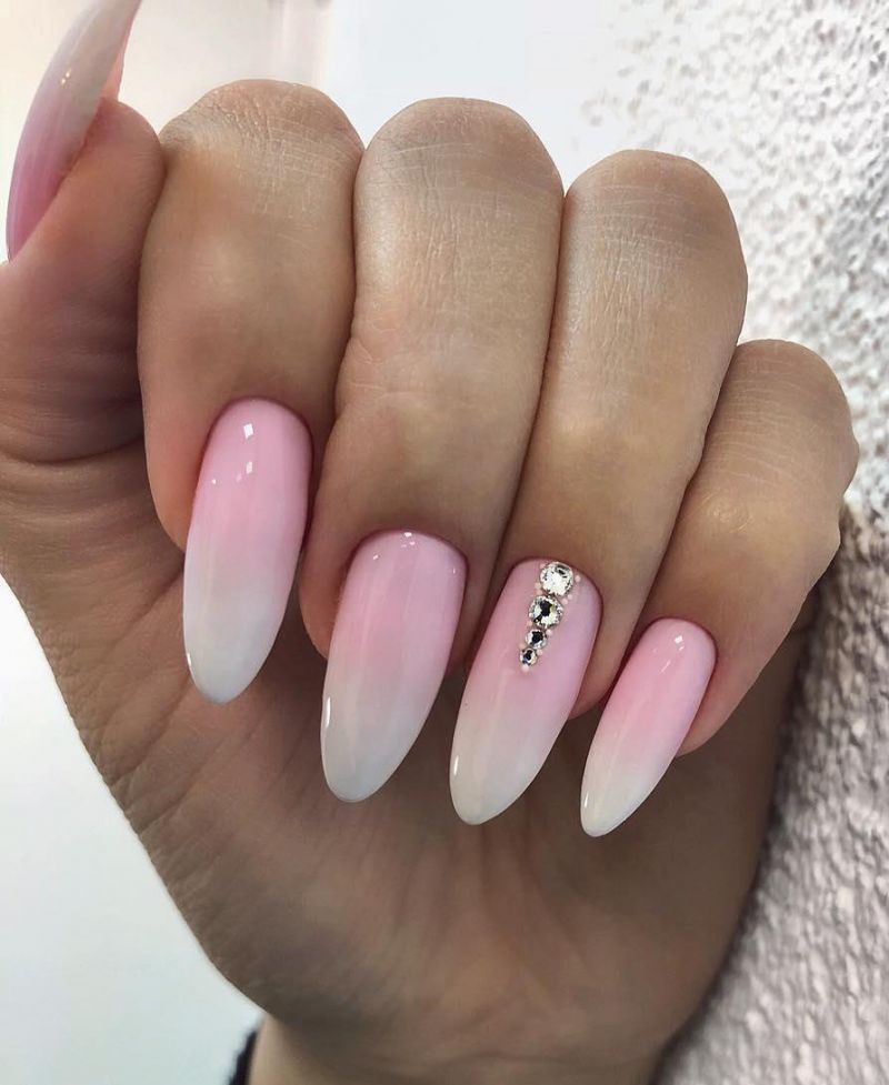 30 Gorgeous Almond Nail Art Designs