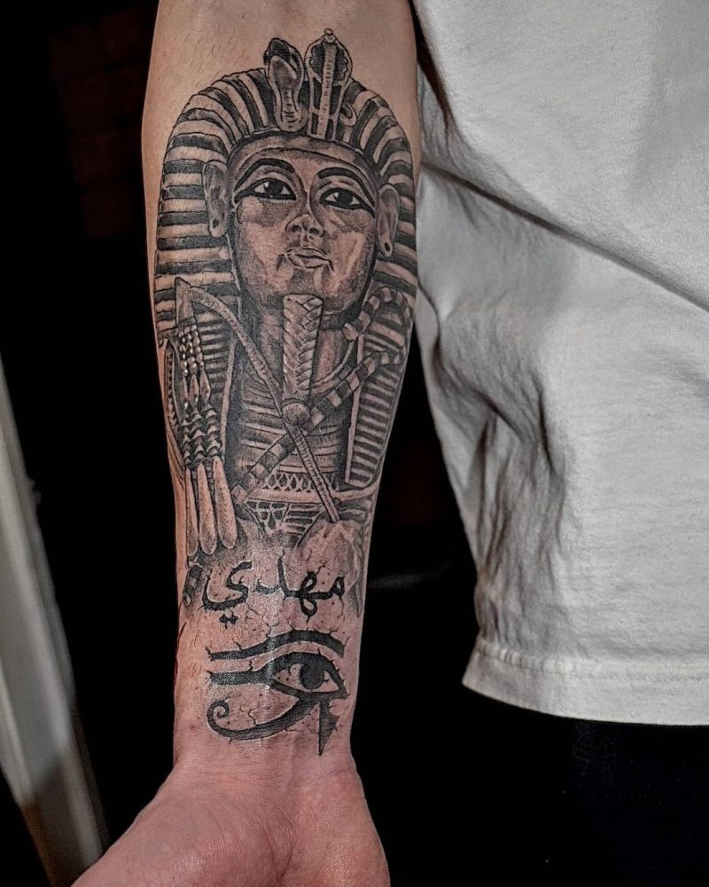 30 Unique King Tut Tattoos You Must Try