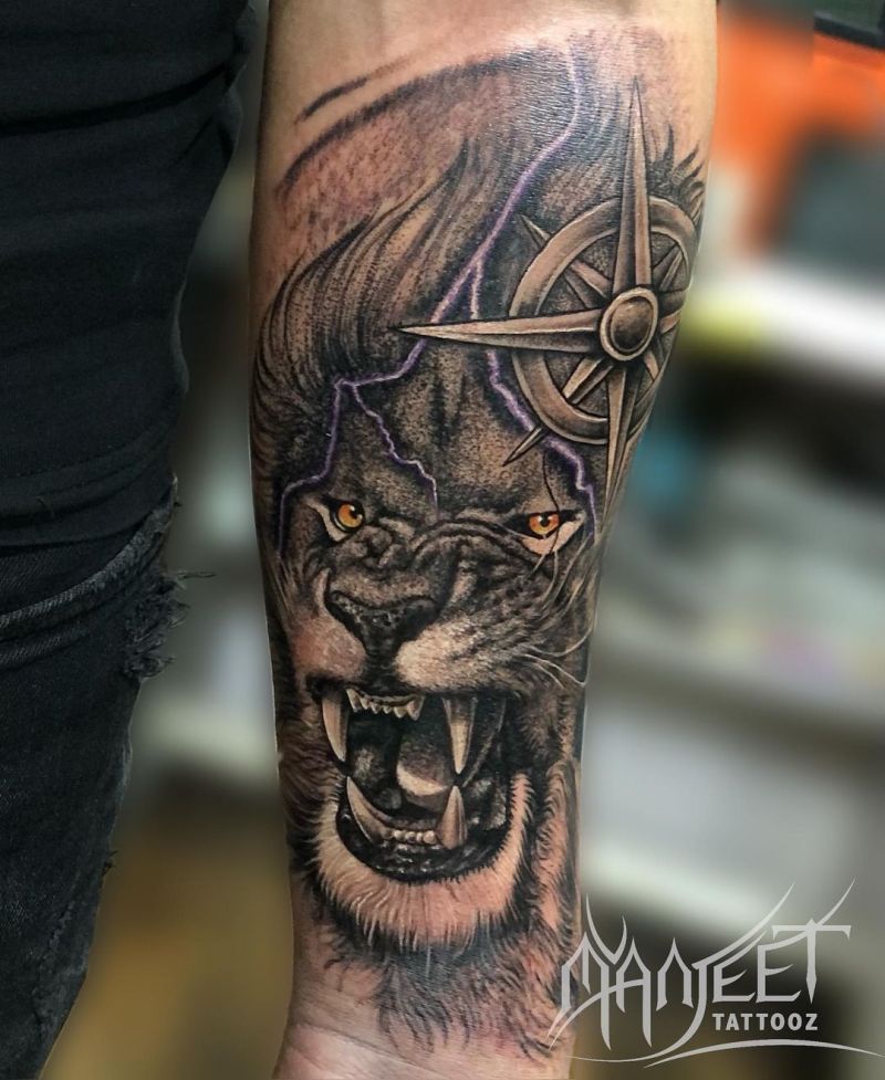 30 Unique Lion and Compass Tattoos for Your Inspiration