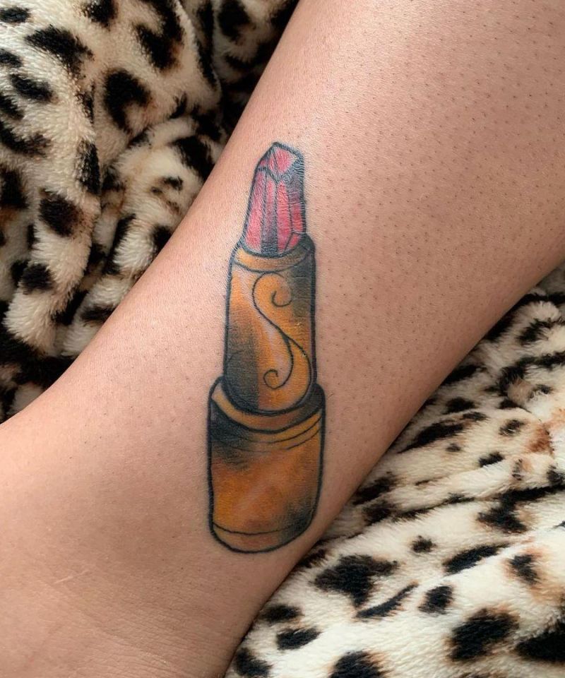 30 Pretty Lipstick Tattoos You Must Try