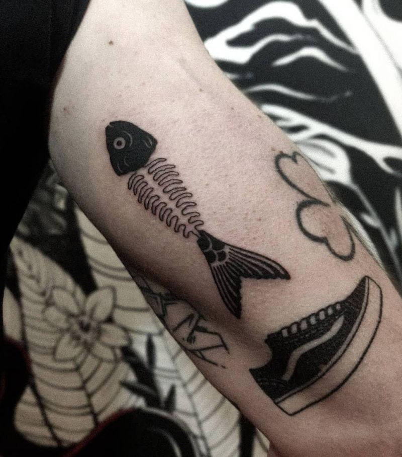 30 Unique Fishbone Tattoos You Can Copy