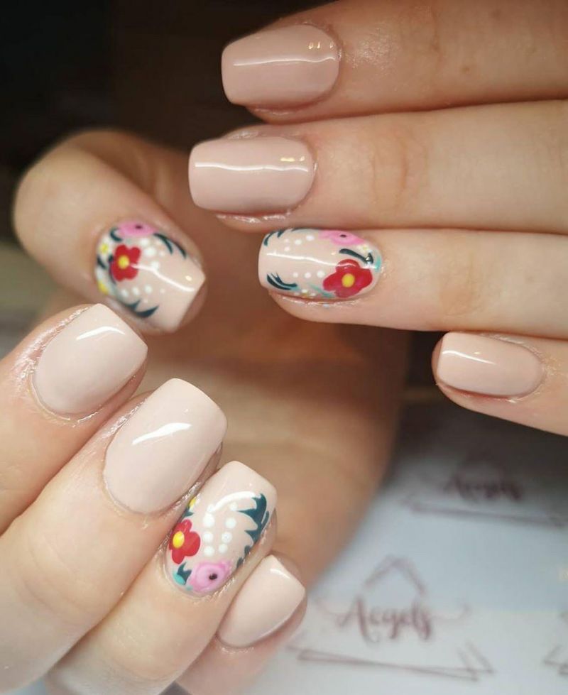 30 Pretty Spring Nail Art Designs You Must Try