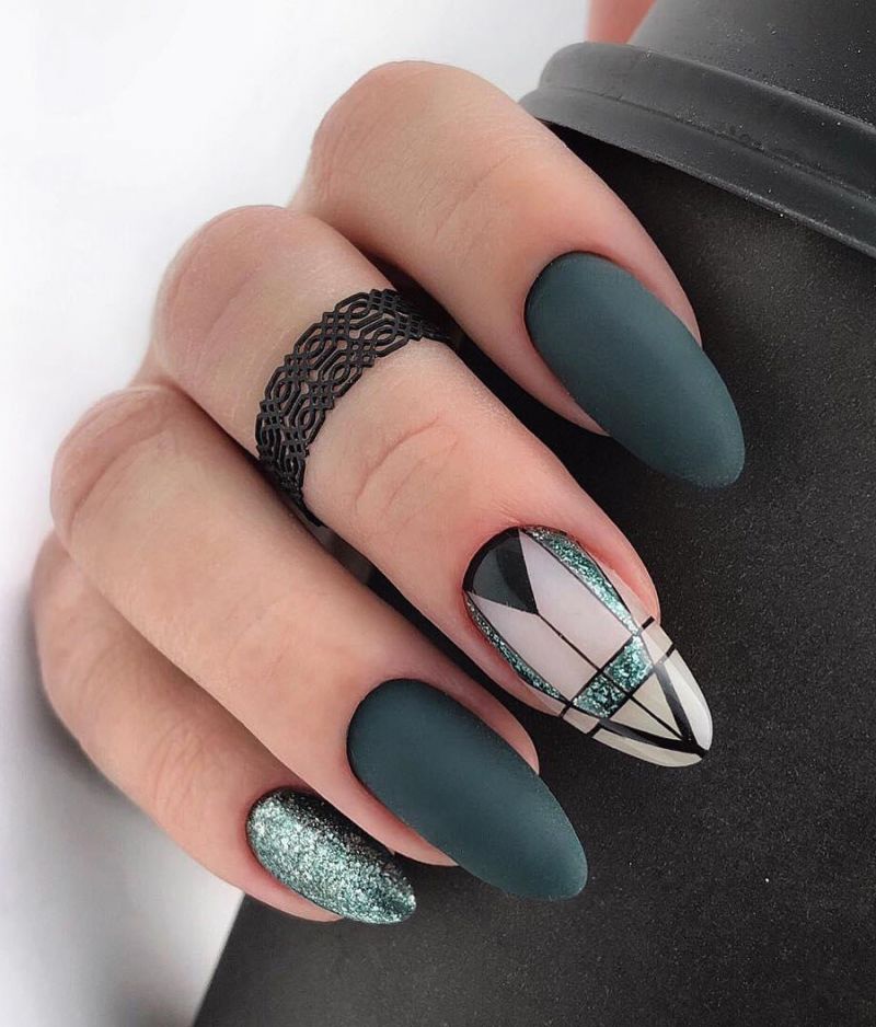 30 Gorgeous Almond Nail Art Designs