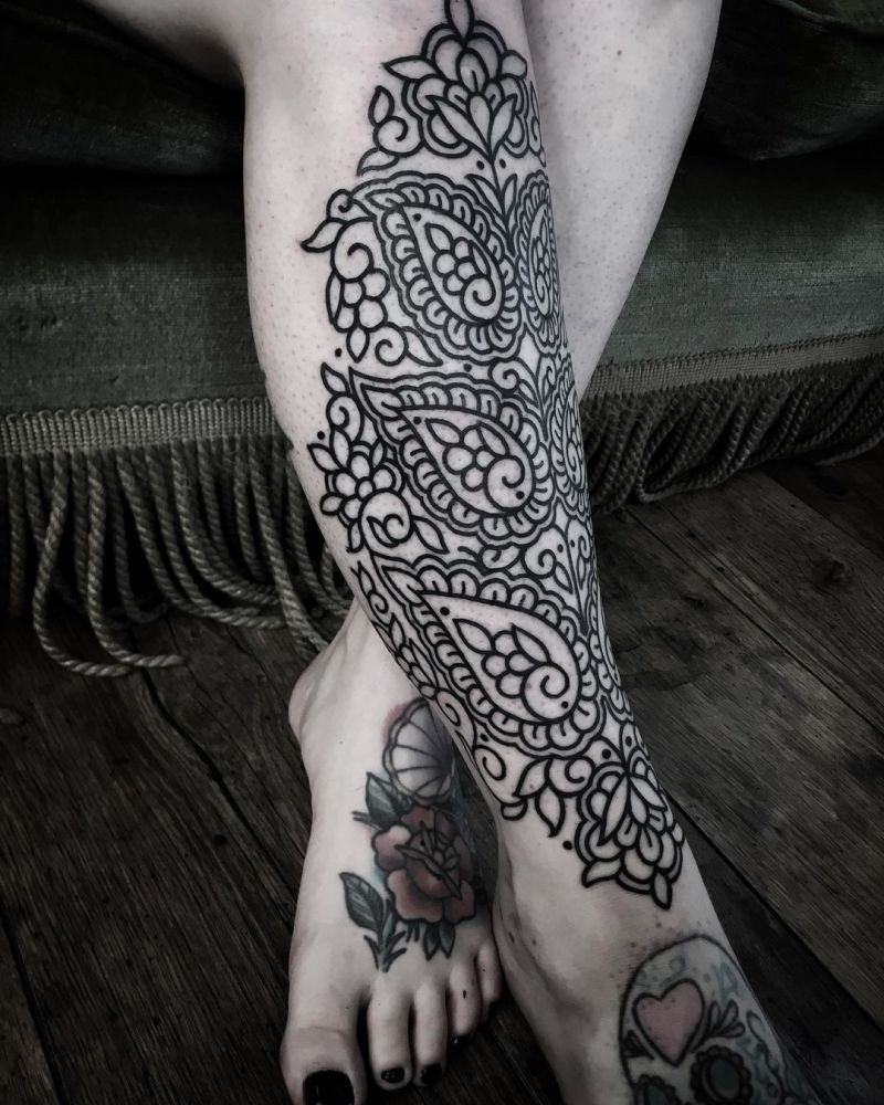 30 Unique Paisley Tattoos for Your Inspiration