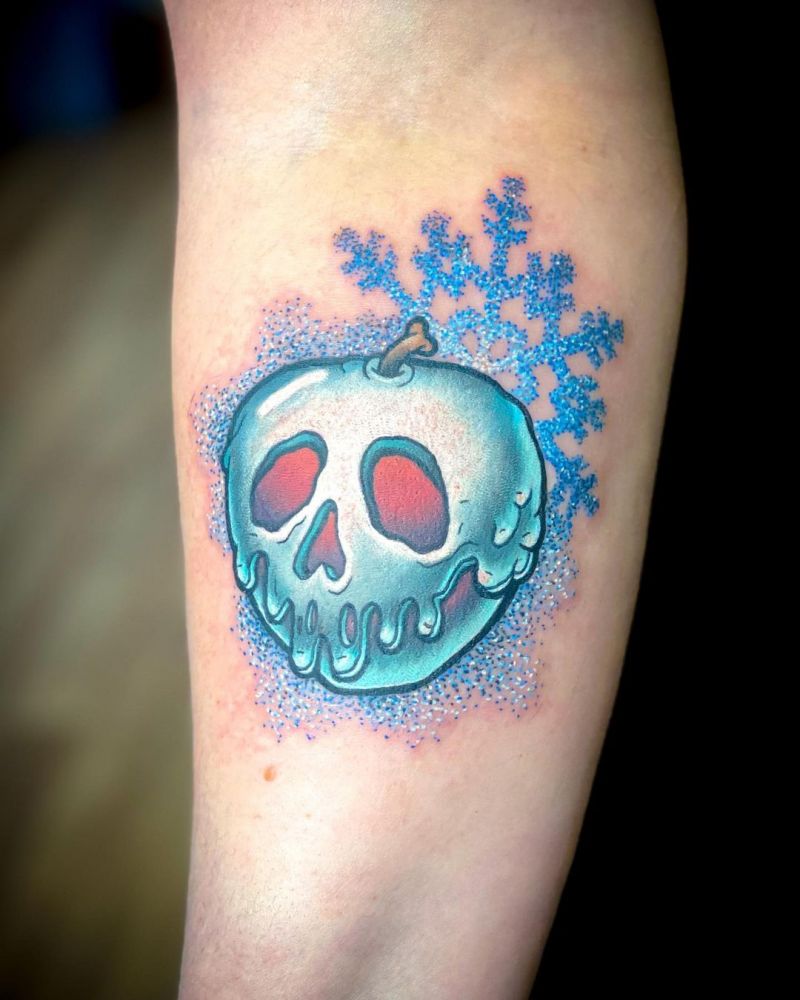 30 Pretty Snow White Apple Tattoos You Must Try