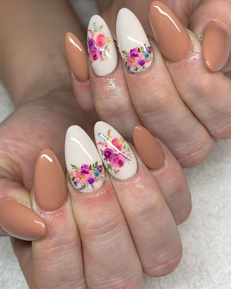 30 Pretty Floral Nail Art Designs You Must Try