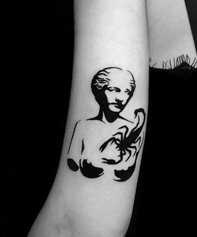 30 Pretty Venus Tattoos You Will Like to Try