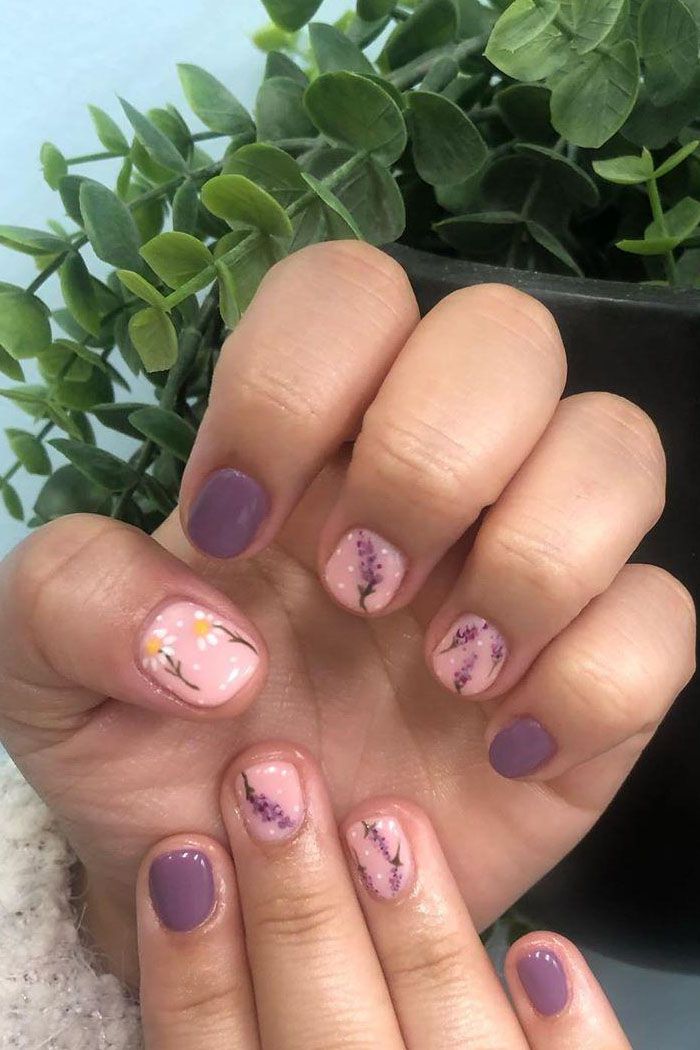 30 Pretty Floral Nail Art Designs You Must Try