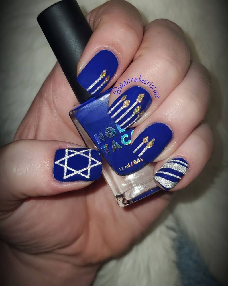 30 Trendy Hanukkah Nail Art Designs Just For You