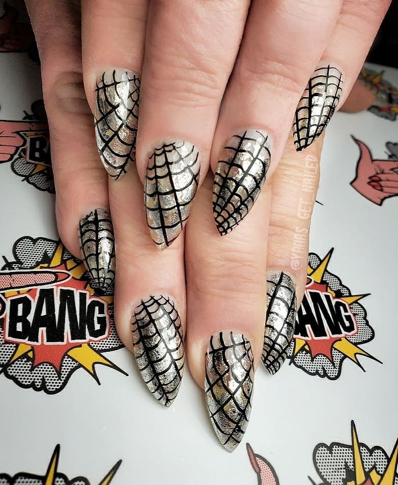30 Spider Web Nail Art Designs for Halloween