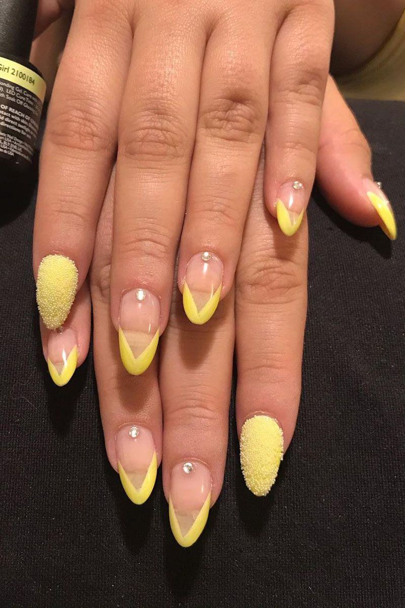 30 Pretty Spring Nail Art Designs You Must Try