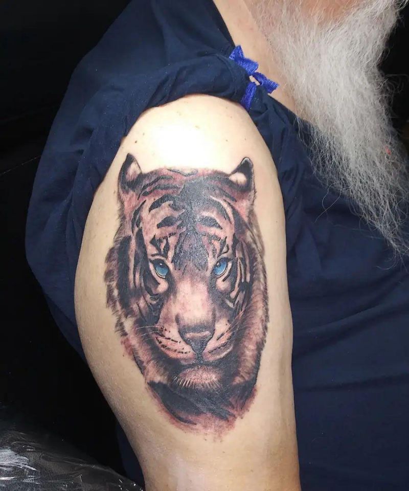 30 Pretty White Tiger Tattoos You Can Copy