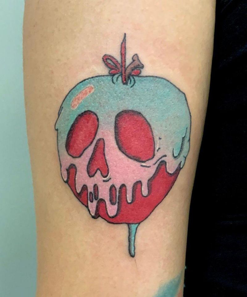 30 Pretty Snow White Apple Tattoos You Must Try